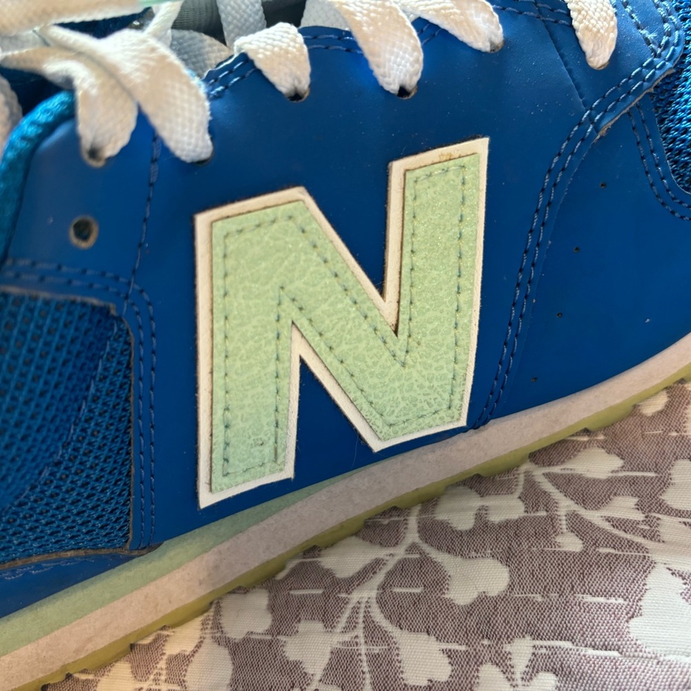 New Balance Blue & Mint Casual Sneakers - Picture 9 of 11